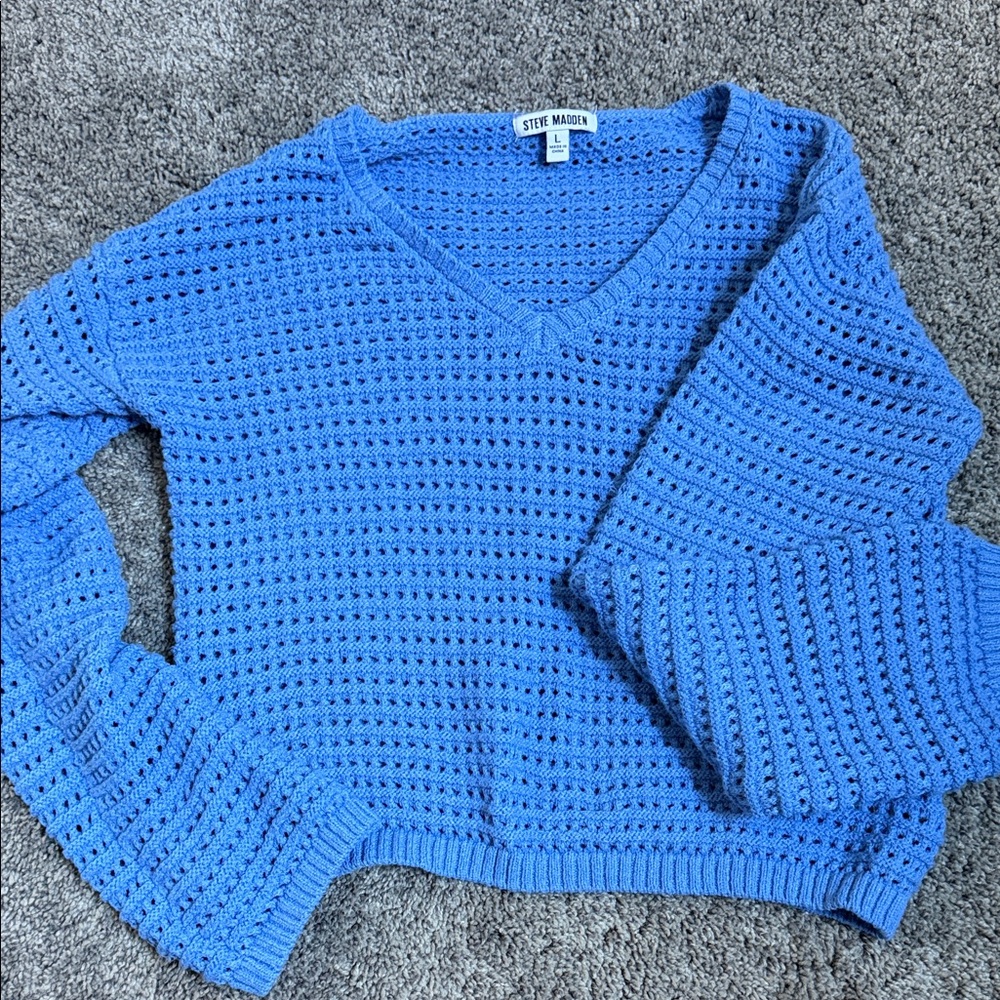 Steve Madden Bright Blue Crochet V-Neck Pullover Sweater